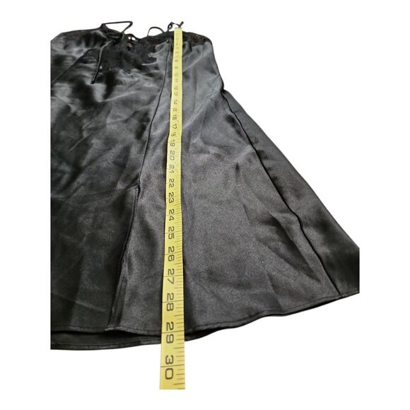 Vintage Fredrick's of Hollywood Black Negligee Nightgown Lace trimmed Size Large - Picture 5 of 11